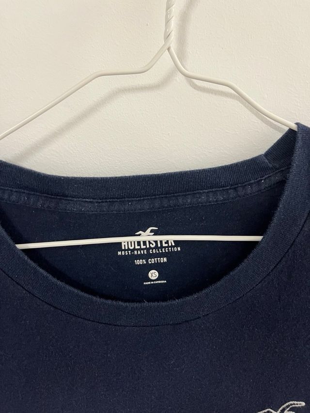 Camiseta Hollister Azul Marinho Tamanho XS