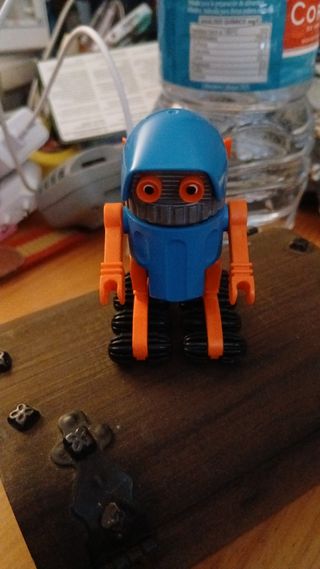 Robot Playmobil Azul y Naranja