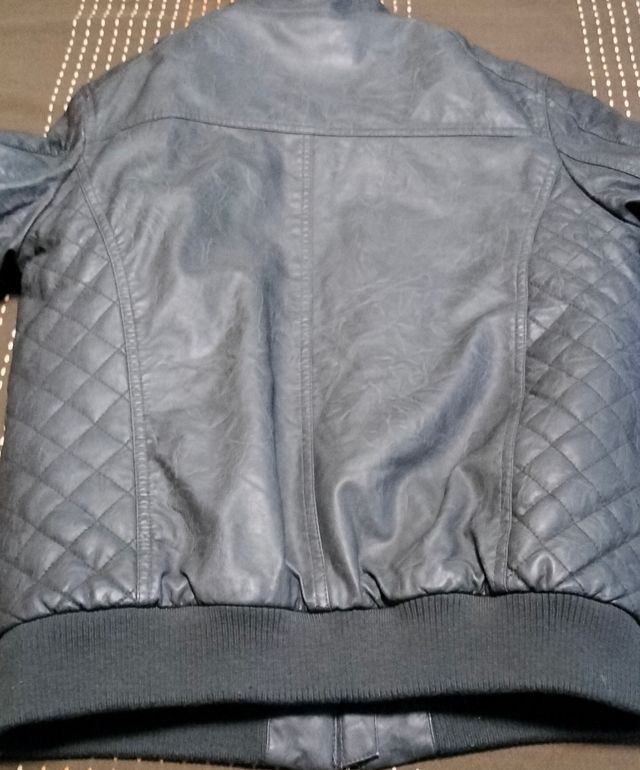 Cazadora de cuero gris niño talla 158