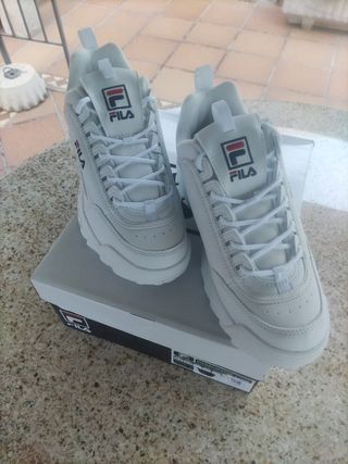 Zapatillas Fila Disruptor Low Blancas