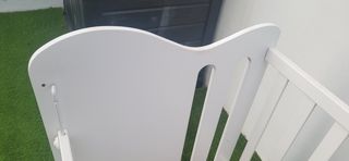 Cuna blanca con diseño de nube
Oportunidad!