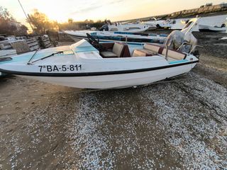  Lancha 4,50m, motor 50 2t y remolque
