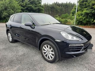 Porsche Cayenne 2011