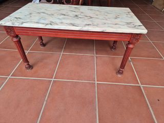 Mesa auxiliar mármol y madera