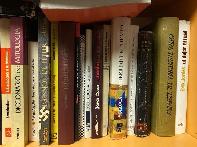 Libros de Historia y Política a partir de 1€