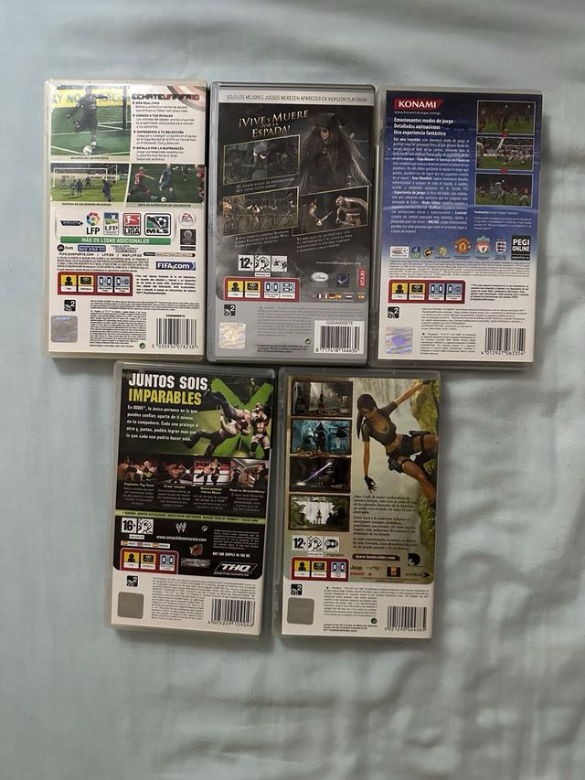 Confezione da 5 cover per giochi PSP