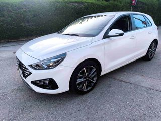 Hyundai i30 2022
