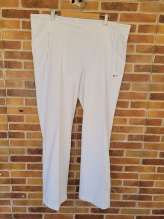 Pantalón deportivo Nike blanco Talla L