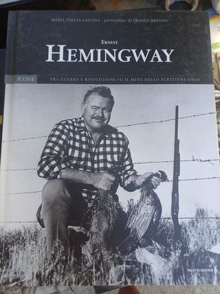 9 volumi Inediti... biografia personaggi che hanno