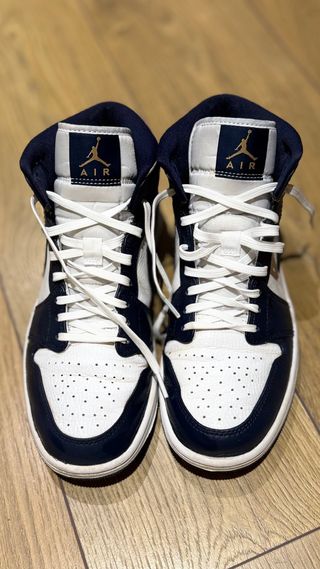 Nike Air Jordan Azul y Blanco