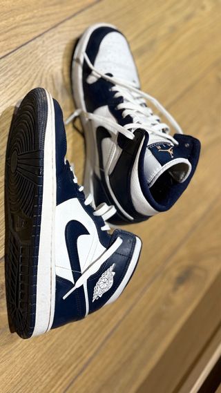 Nike Air Jordan Azul y Blanco