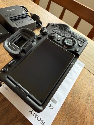Nueva! Sony Alpha 7 IV (ILCE-7M4)