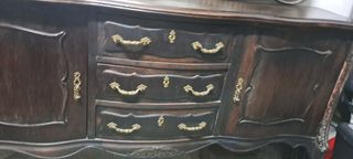 Mueble tocador antiguo con espejo