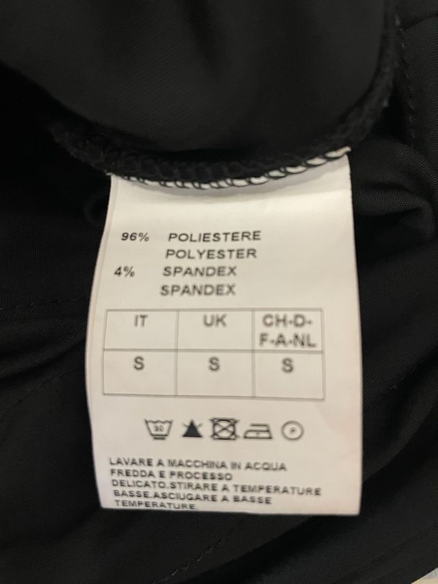 Abito Nadine nero con balze