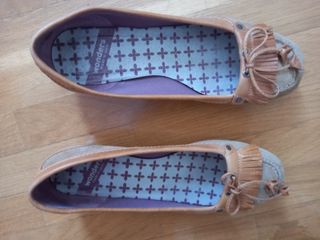 Zapatos Wonders Ante y piel 