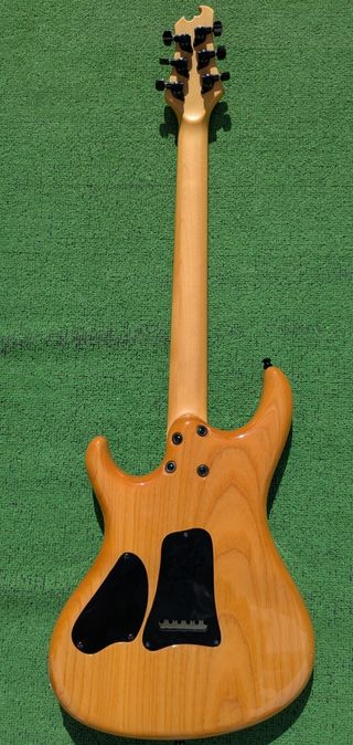 Guitarra Heart Art Desire Bolt-On Naranja