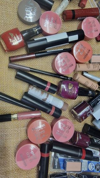 Liquidación de Maquillaje Variado