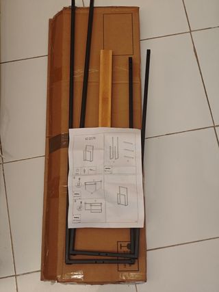 Toalheiro de Metal Preto