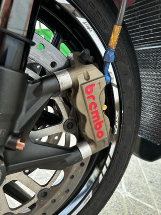 Kawasaki ZX10R 2009 Full Circuito