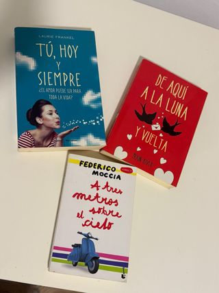 Lote 3 novelas románticas juveniles