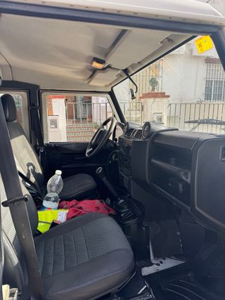 Land Rover Defender 2007