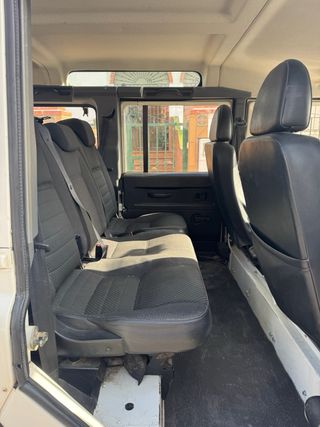 Land Rover Defender 2007