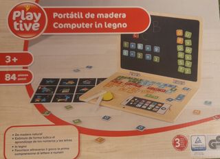 Portátil de madera Playtive