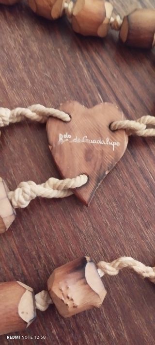 Rosario de madera de Guadalupe