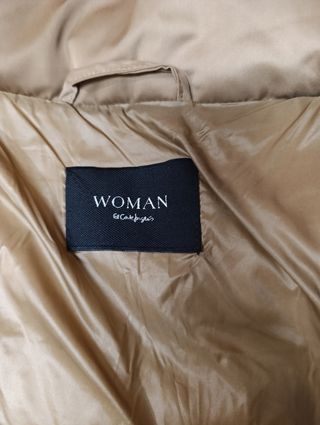 Chaquetón Mujer color marrón dorado.