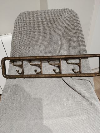 Percha Metálica Vintage Giratoria