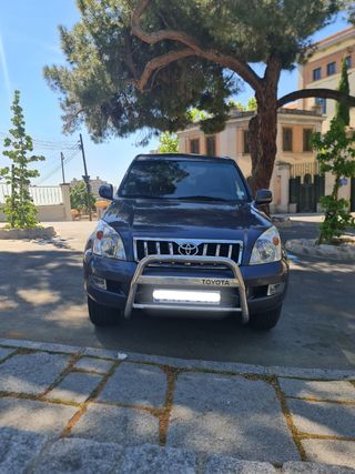 Toyota Land Cruiser 2004