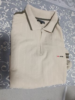 Polo Beige con Cremallera