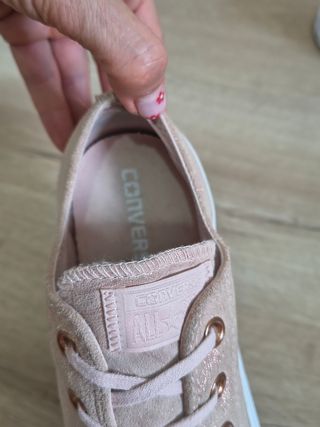 Converse talla 40  rosa palo con efectos brillo