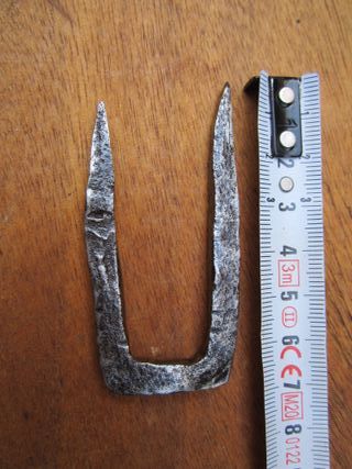 Cerradura antigua con cierre forja, portón s. XIX