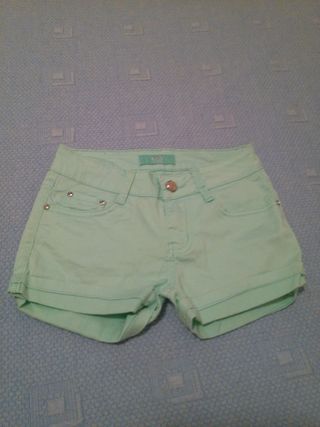 Pantalón corto para niñas