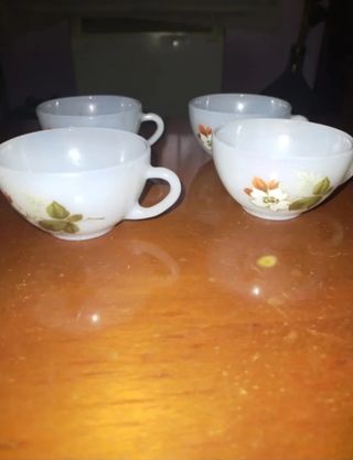 4 Tazas Arcopal Flor de Almendro