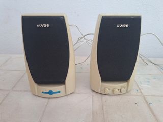 Altavoces NGS Beige