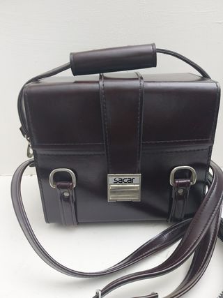 Macchina fotografica Canon AT-1 con zoom 35-130