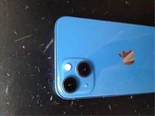 iPhone 13 Azul 128GB + funda