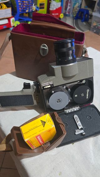 Video camera Crown