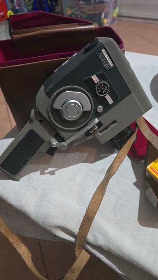 Video camera Crown