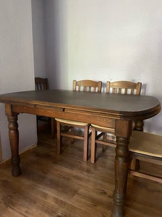 Mesa extensible de pino + 6 sillas