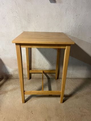 Mesa alta y 3 taburetes madera pino macizos Ikea