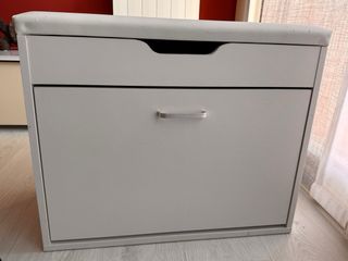 Banco Zapatero con Asiento Blanco