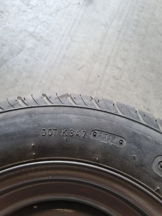 Llanta 12" Mefro