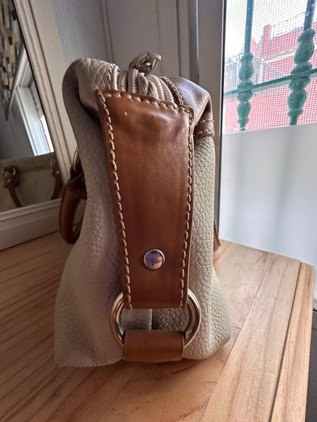 Bolso piel beige y marrón marca RR