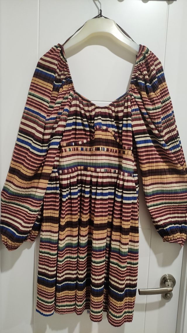 Vestido Zara manga abullonada