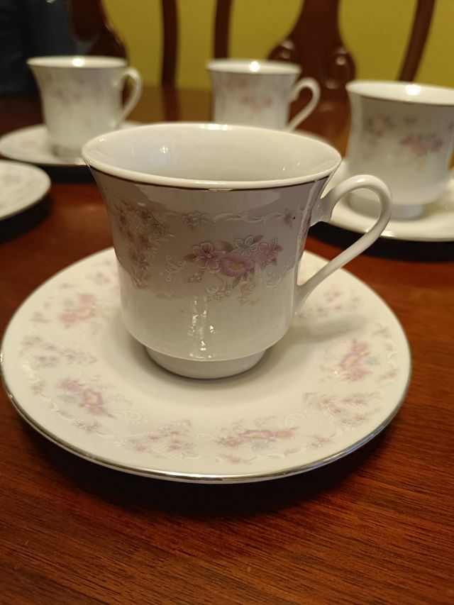 Juego de Tazas de Café de Porcelana