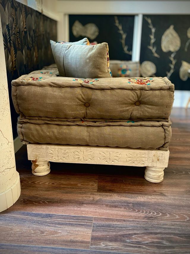 Sofá Étnico Beige y Multicolor