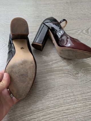 Zapatos de fiesta tacón marrón y rojo